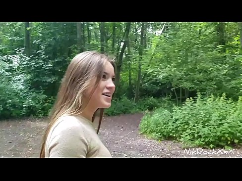 ❤️ Ik stelde Evelina foar dat wy op in iepenbier plak neuke! Se sei ja. Dan ik neukte har yn 'e kont en cum yn har mûle. Doe pikte se harsels. ❤️ Seksfideo by wy ﹏